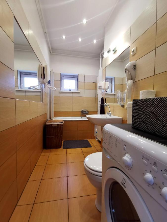 Smart Business Apartman Miskolc Exterior photo